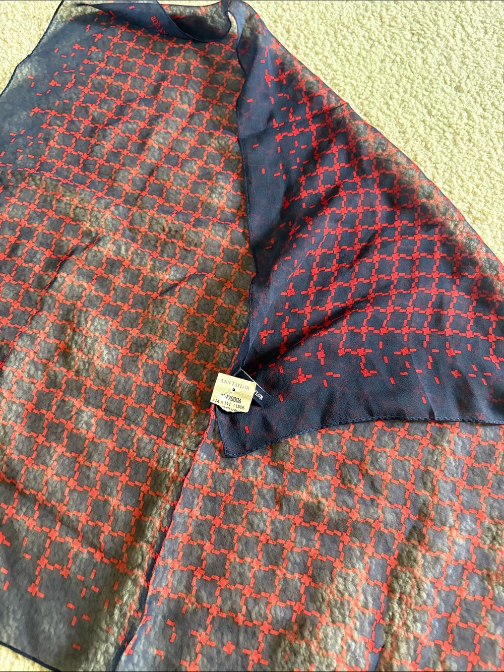 Ann Taylor Silk Scarf Navy Blue geometric  Print Square  NWT